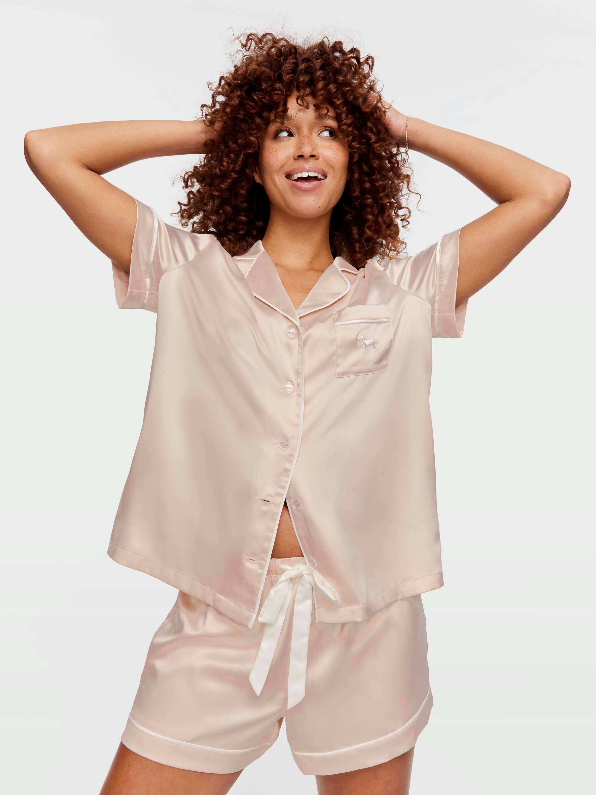Nude 3 piece pajama set – Cloz Online