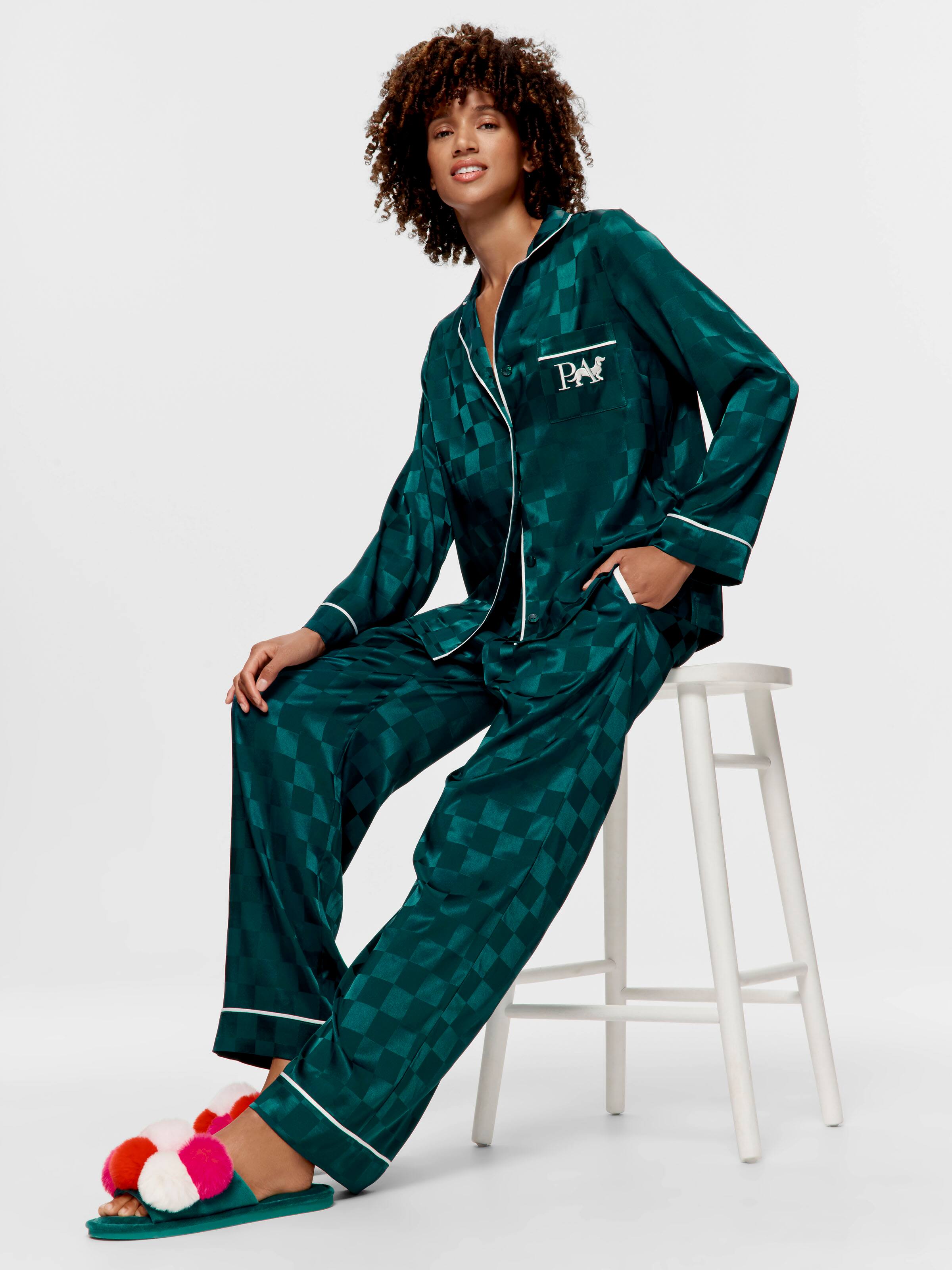 Jolly Green Satin Long Sleeve Classic Pj Set